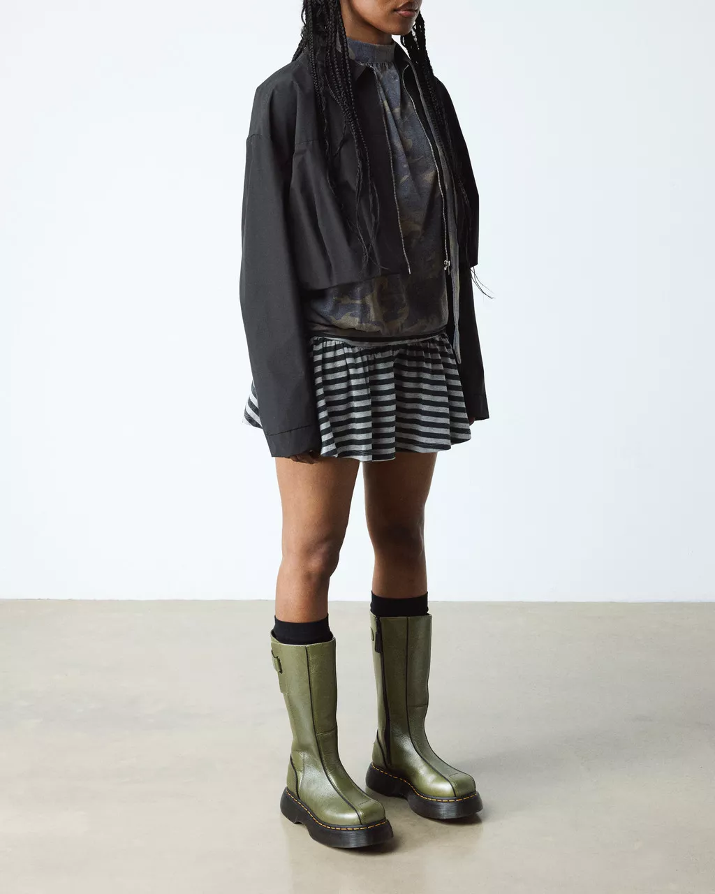 Dr. Martens Buzz Hi Eclipse Leather Boots - Olive Green - Image 2