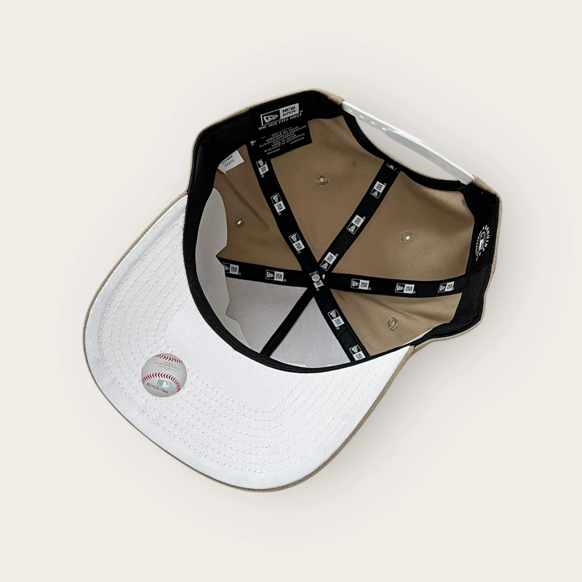 New Era x New York Yankees Old Golfer SnapBack - Image 4